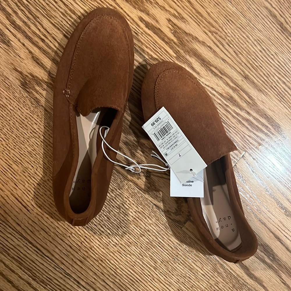 Brand new size womens 7